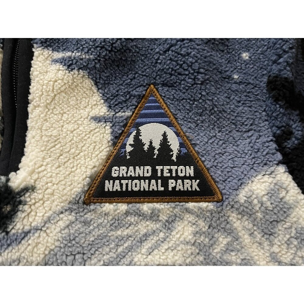 Grand Teton National Park Sweatshirt Boys Pullover Size 6/7 Sherpa Wolf 1/4 Zip - Picture 3 of 9
